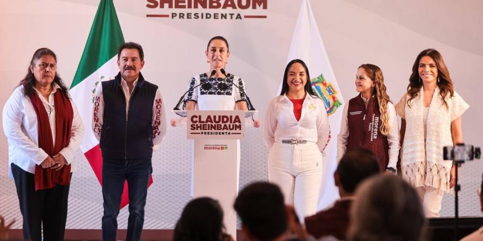 Claudia Sheinbaum Pardo promete mejorar la conectividad nacional con infraestructura vial y ferroviaria.