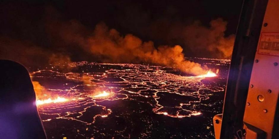 Volcán en erupción en Islandia