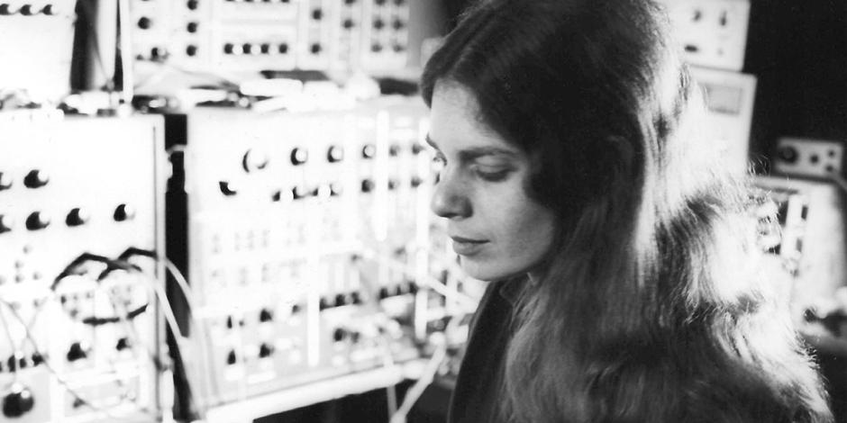 La compositora de música electrónica, Laurie Spiegel, nació en Chicago en 1945.