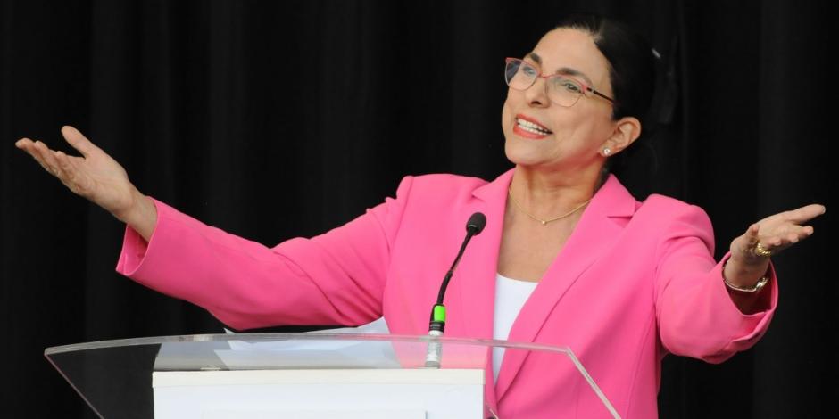 Marcela Guerra, presidenta de la Mesa Directiva de la Cámara de Diputados
