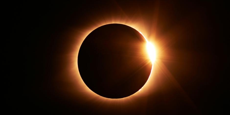 Eclipse solar: ¿cómo verlo de manera segura y dónde transmitirán en vivo?