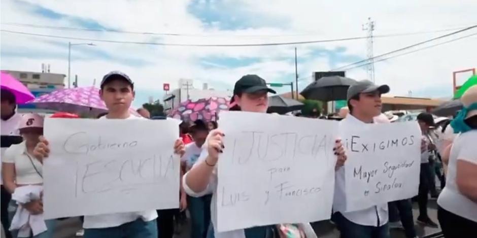 Marchan por candidato desaparecido en Culiacán, Sinaloa.