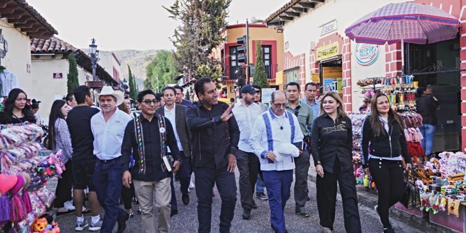“Chiapas va a ser la entidad más cosmopolita de México y América”: Solalinde Guerra; asiste Eduardo Ramírez como invitado