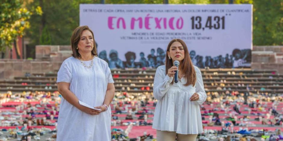 Firma Xóchitl Gálvez 15 compromisos para atender a mexicanos migrantes.
