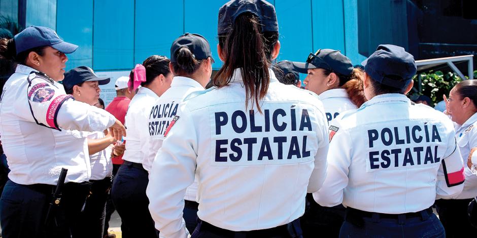 Policías de Campeche exigen la renuncia de la titular de Seguridad, Marcela Muñoz, y otros mandos.