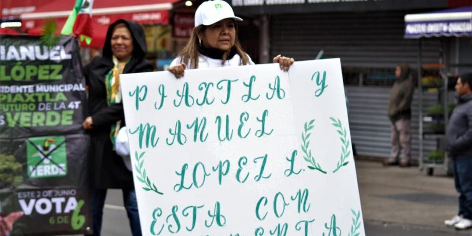 Migrantes mexicanos apoyan a Alejnadro Armenta y Claudia Sheinbaum.