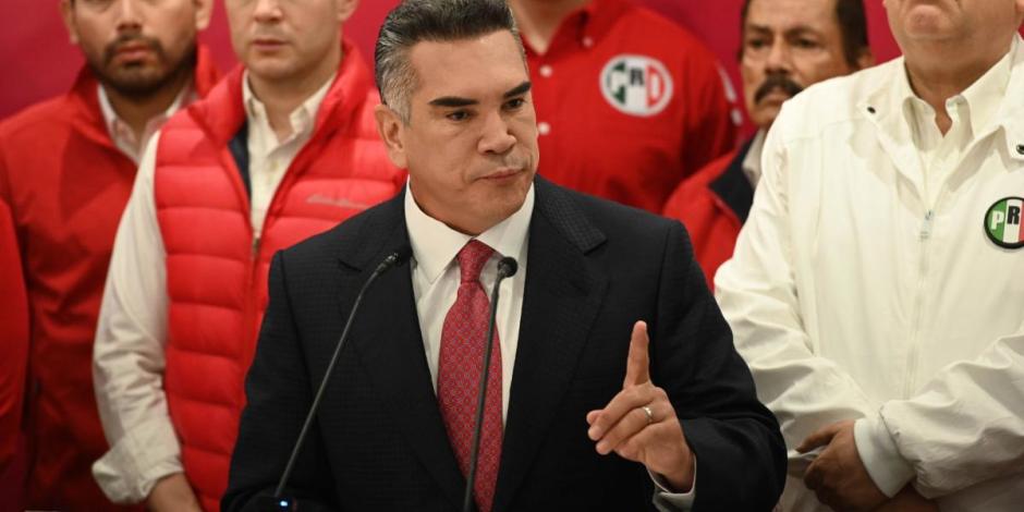 "Alito" Moreno se registró el pasado lunes para dirigencia del PRI.