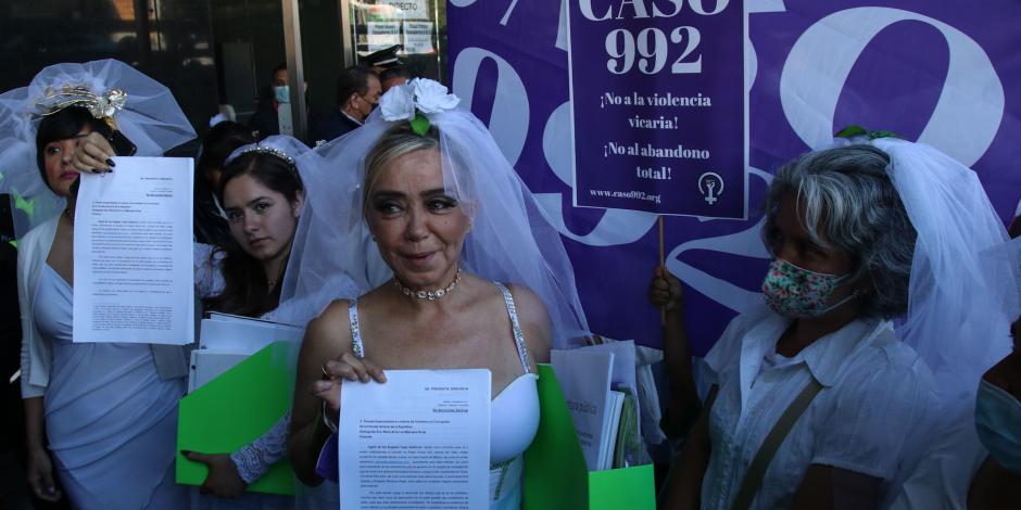 Mujeres, durante una protesta contra la violencia vicaria, en 2022.