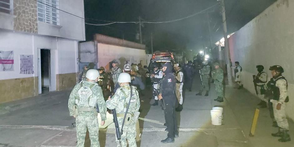 Personal del Ejército y la Guardia Nacional, ayer en Chicomuselo, Chiapas.