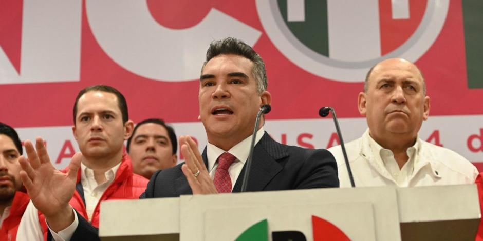 Pese a resultados en elecciones, 'Alito' Moreno asegura que no renunciará a dirigencia del PRI.