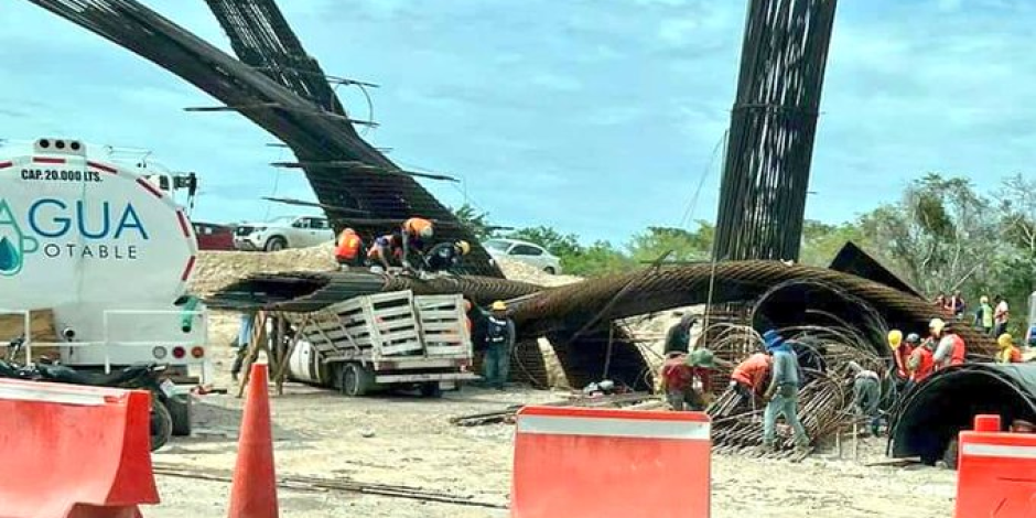 Caída de estructura del Tren Maya.