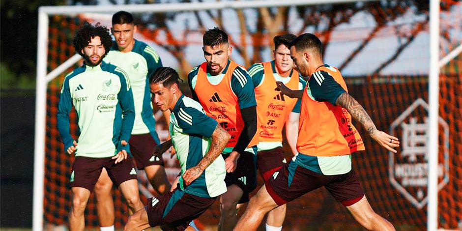 Jugadores de la Selección Mexicana entrenan previo al debut de la Copa América 2024