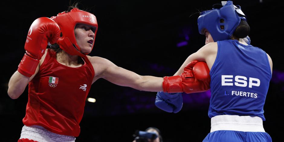 Fátima Herrera, de México, en su pelea ante Laura Fuentes, de España, en los Juegos Olímpicos París 2024