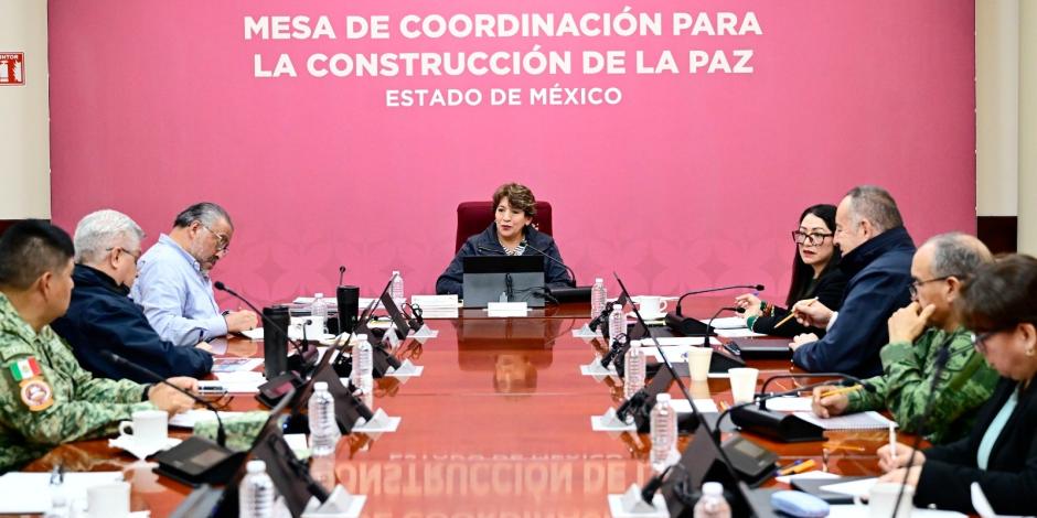 Delfina Gómez, ayer en la Mesa para la Construcción de la Paz.