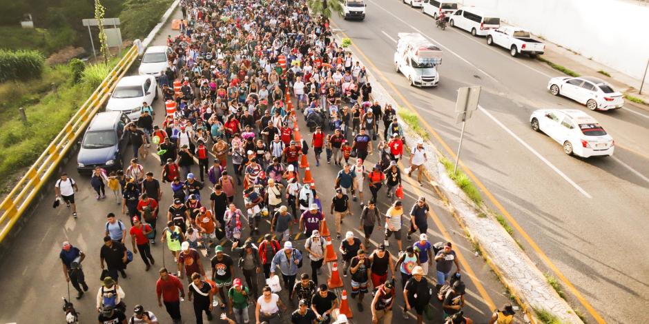 Miles de indocumentados, en su salida de Tapachula rumbo a la frontera norte, el 23 de julio.