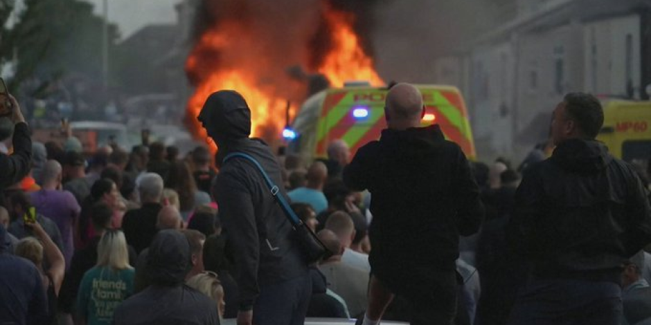 Primer Ministro británico promete castigo en intento de sofocar protestas