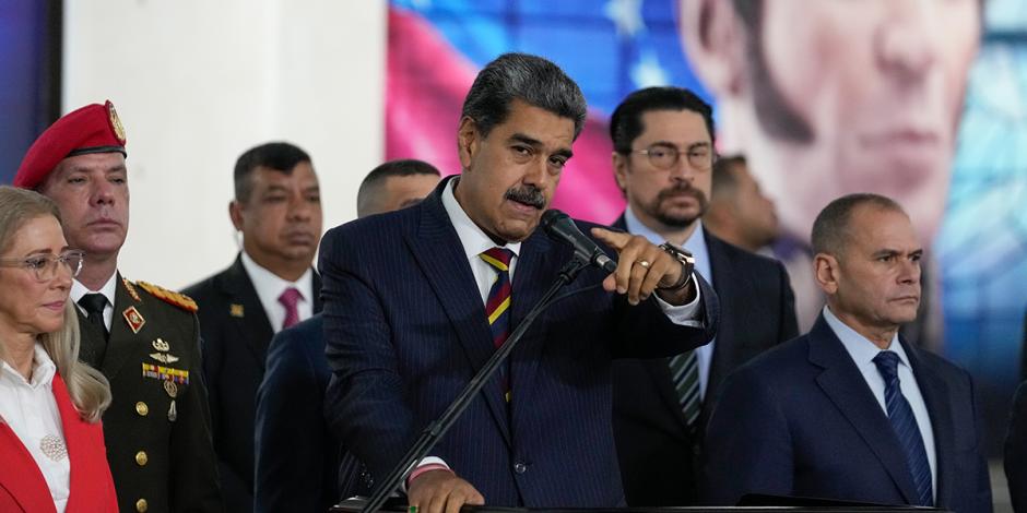 El presidente Nicolás Maduro, ayer, en conferencia a su salida del Tribunal Superior de Justicia.