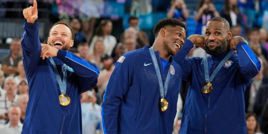 Stephen Curry celebra el triunfo del Team USA en los Juegos Olímpicos