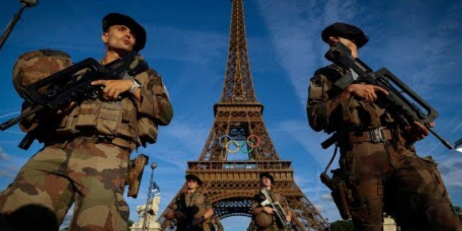 La Torre Eiffel fue desalojada y resguardada a horas antes de la Ceremonia de Clausura