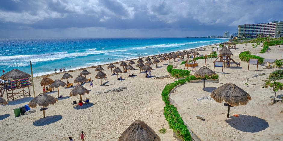 Aeropuerto Internacional de Cancún es el principal punto de conexión de Quintana Roo con el mundo.