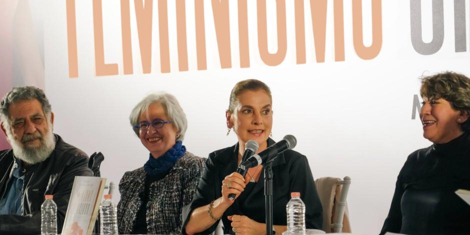 Durante la presentación de Feminismo Silencioso, Beatriz Gutiérrez Müller afirma que este país cambió y ya no hay marcha atrás.