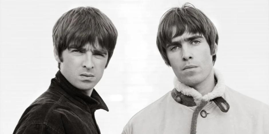 Fans de Oasis celebran y presumen que ya tienen su boleto para sus conciertos en CDMX