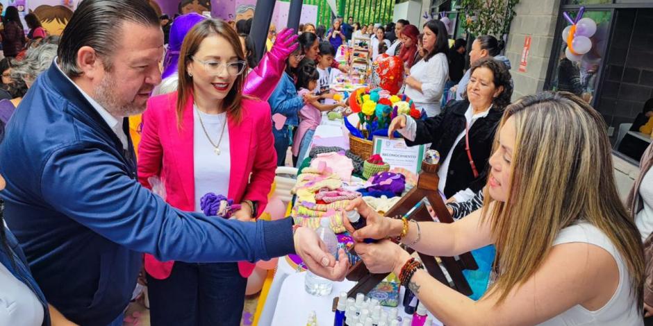 El alcalde de Magdalena Contreras, Luis Gerardo Quijano, inauguró la Feria de Empoderamiento de la Mujer Contrerense.