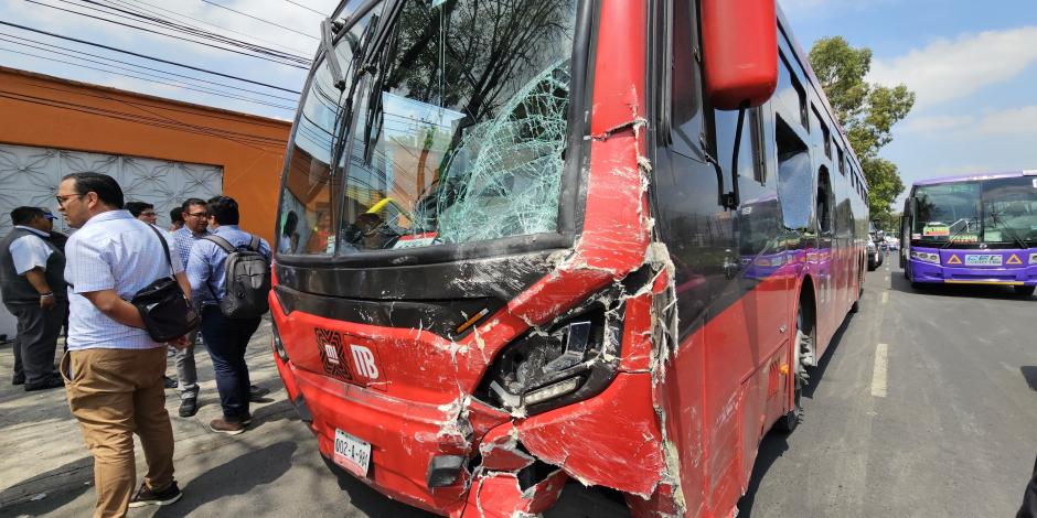 Accidente del Metrobús este martes 27 de agosto.