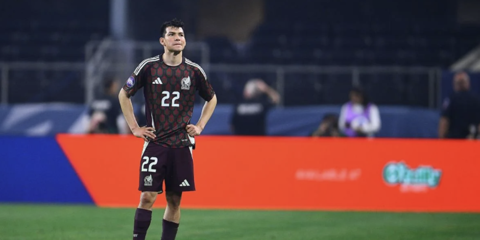 Hirving Lozano durante un partido con la Selección Mexicana.