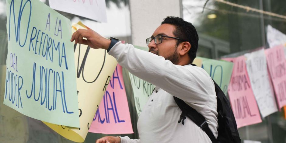 Oposición respalda a manifestantes para bloquear Congreso hasta 1 de octubre.