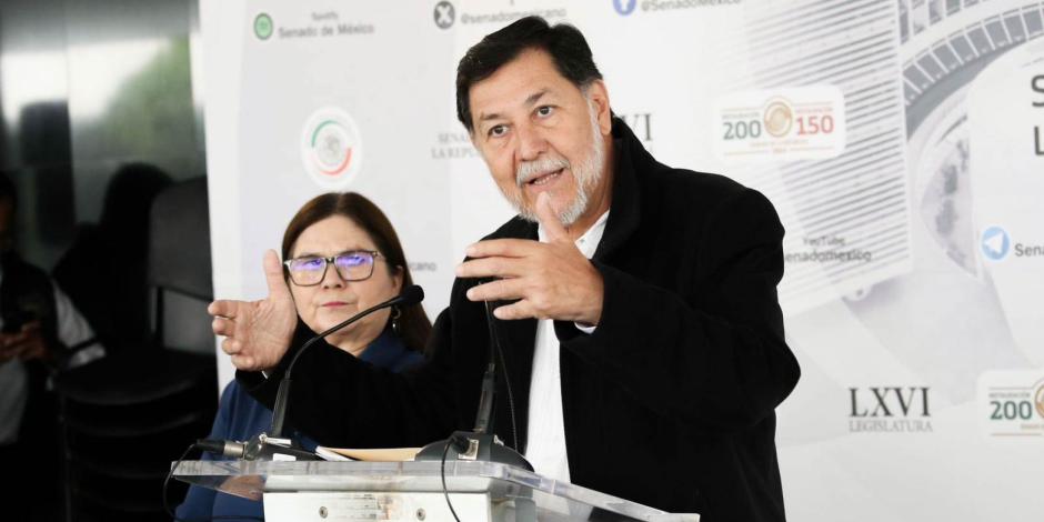 Gerardo Fernández Noroña, presidente de la mesa directiva del Senado,