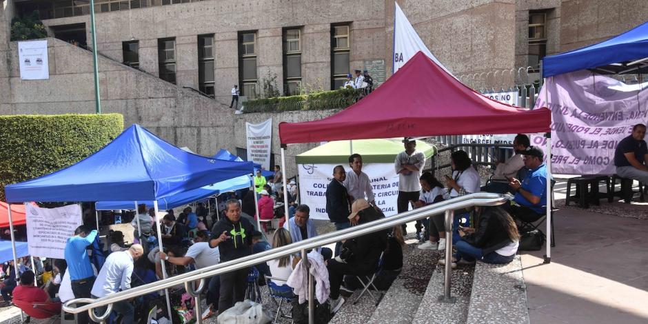 Protesta de trabajadores del PJ en la sede del CJF, el pasado 22 de agosto.