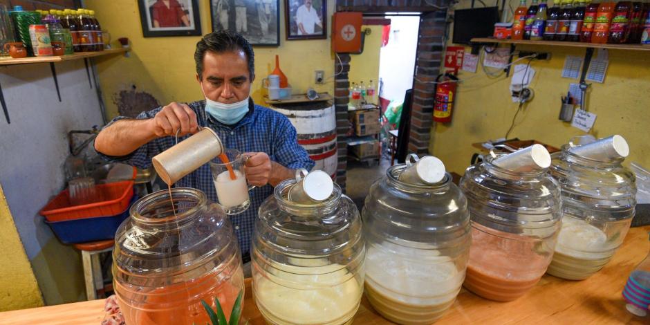 Alista Batres que Pulque y alebrijes sean nuevos patrimonios de CDMX.