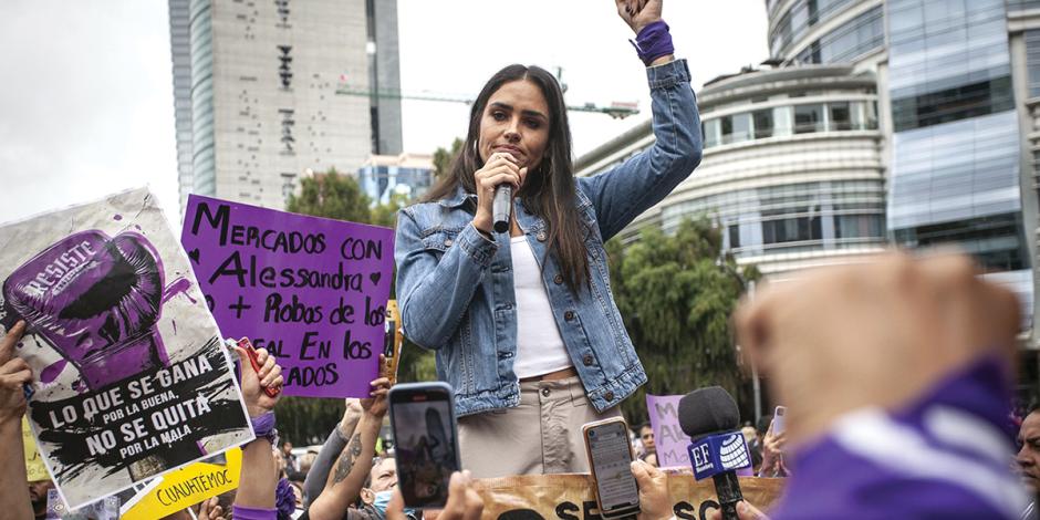 Alessandra Rojo de la Vega en una movilización, el 2 de septiembre.