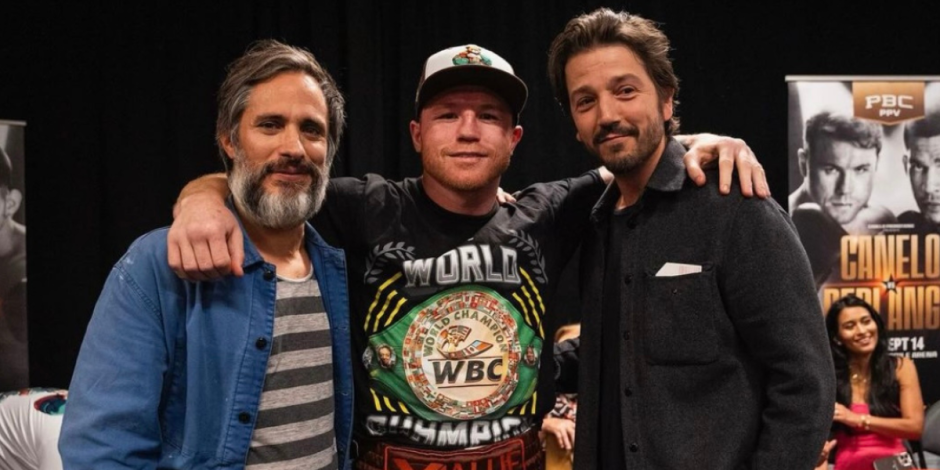 Gael García Bernal y Diego Luna junto a 'Canelo' Álvarez en su pelea del 14 de septiembre