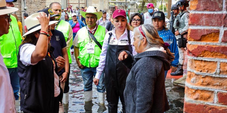 La secretaria de Salud del Edomex, Macarena Montoya, ayer, en Ocoyoacac.