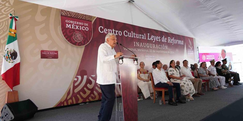 El Presidente Andrés Manuel López Obrador encabeza Inauguración del Centro Cultural “Leyes de Reforma”.