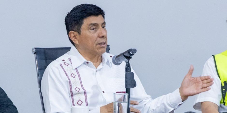 Ante huracán 'John', Salomón Jara instala sesión permanente del Consejo Estatal de Protección Civil de Oaxaca.