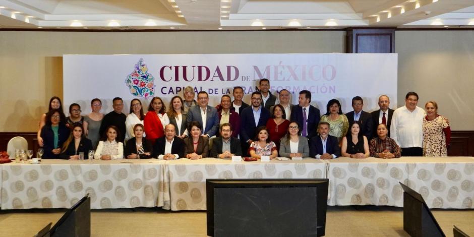 Clara Brugada se reúne con diputados federales e impulsa agenda legislativa para la CDMX.