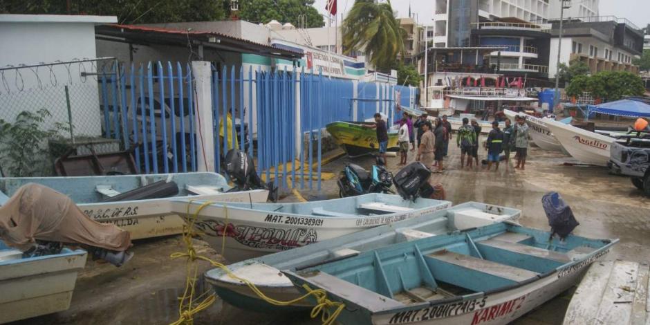 Estos son los daños que deja el huracán 'John' en Guerrero y Oaxaca.