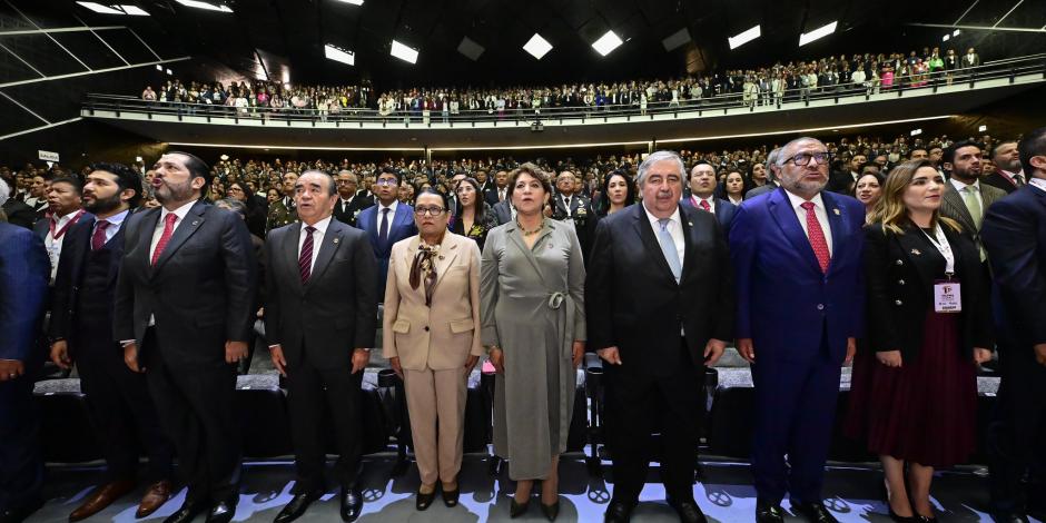 Rosa Icela Rodríguez estuvo presente en el primer Informe de Gobierno de Delfina Gómez.