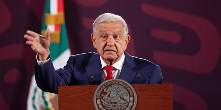 El presidente López Obrador en conferencia matutina desde Palacio Nacional.