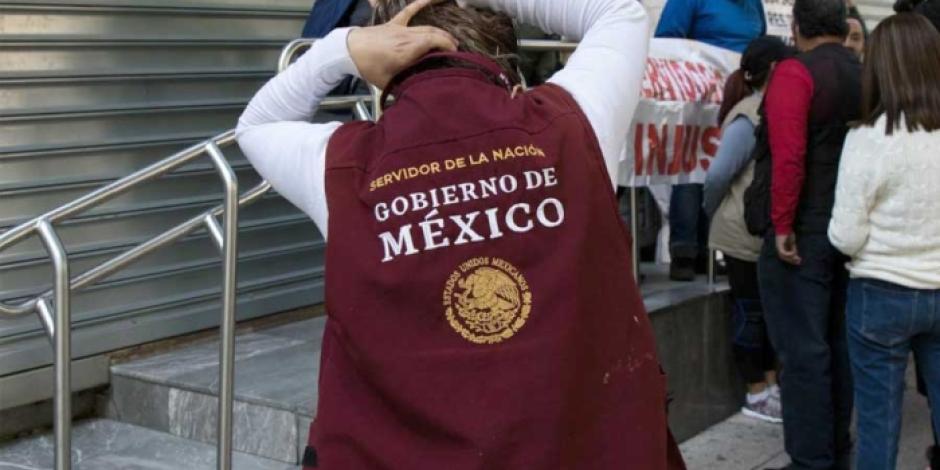 Trabajadores federales.