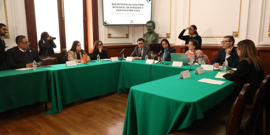 Myriam Urzúa realizó informe de actividades ante el Congreso de la Ciudad de México