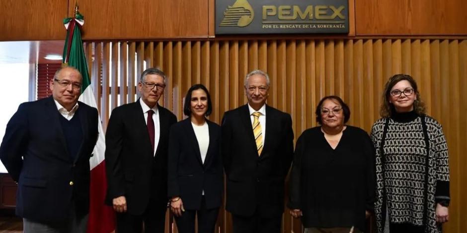 Funcionarios de Petróleos Mexicanos.