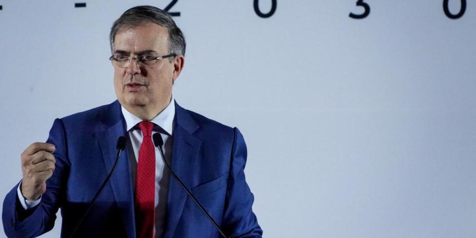 Marcelo Ebrard anuncia 12 nombramientos en la Secretaría de Economía.