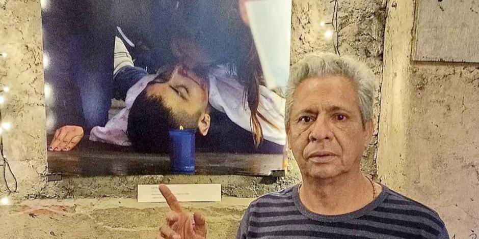 Luis Barrera y su foto El último beso.