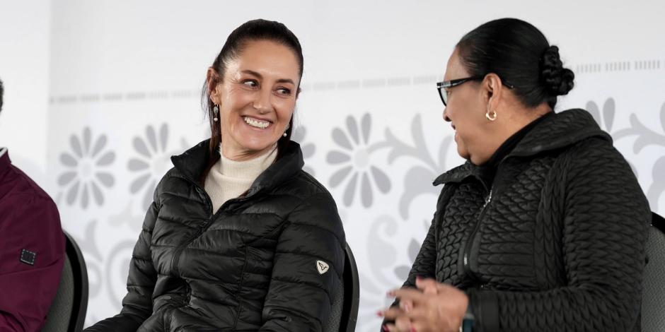 Rosa Icela Rodríguez, secretaria de Gobernación, junto a la Presidenta Claudia Sheinbaum.