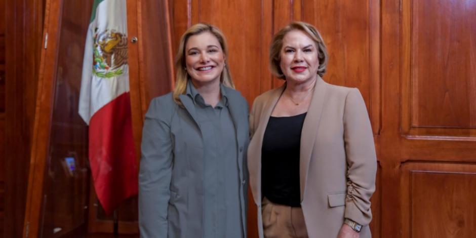 Maru Campos y Adriana Terrazas Porras.