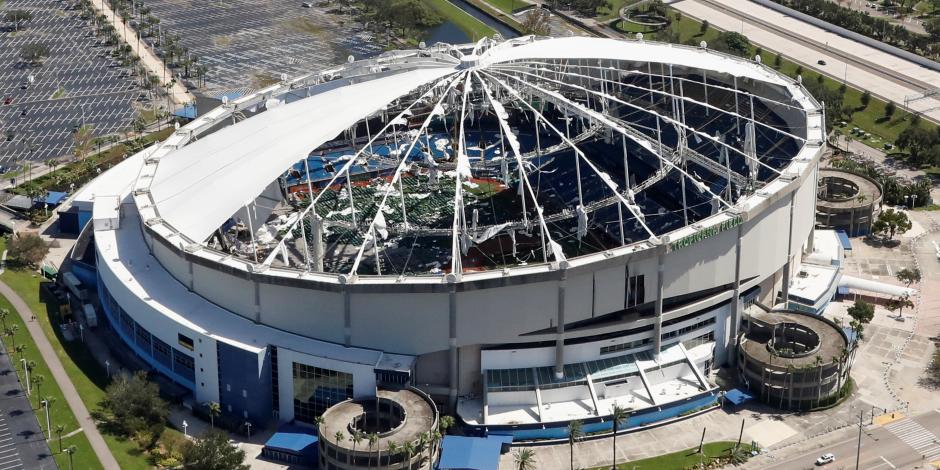 El techo del estadio de los Tampa Bay Rays, que serviría de refugio, ayer.